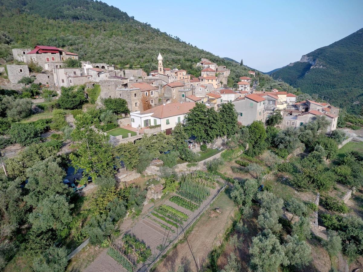 مبيت وإفطار Colletta La Casa Dei Nonni Castelbianco المظهر الخارجي الصورة