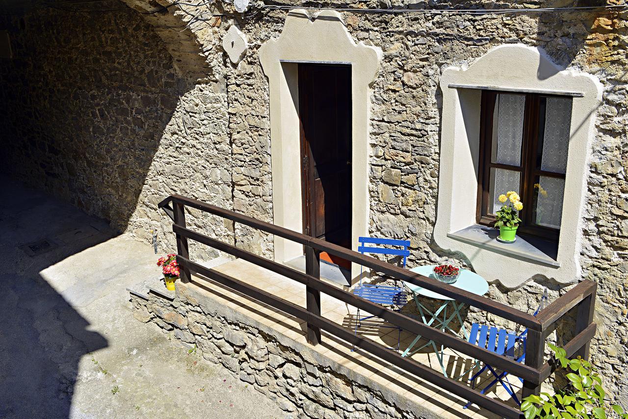 مبيت وإفطار Colletta La Casa Dei Nonni Castelbianco المظهر الخارجي الصورة